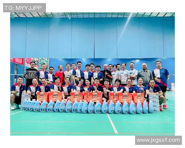 武汉羽毛球队与深圳羽毛球队赛后复盘分析意识对抗与战术运用