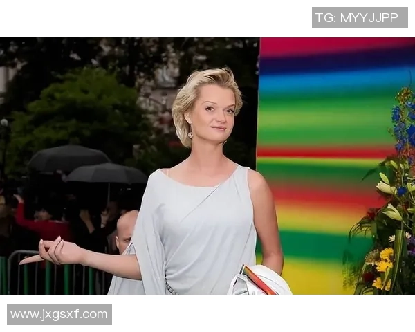 刘璇与霍尔金娜的巅峰对决谁将成为体操界的传奇女神