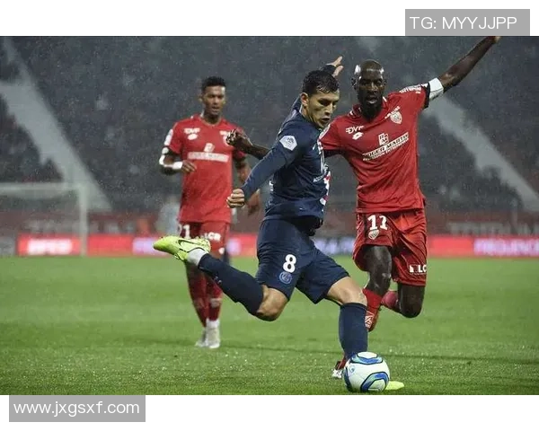 卡昂与沙特鲁激战正酣谁能在法乙赛场上笑到最后